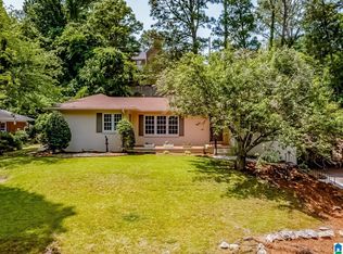 1840 Saulter Rd, Homewood, AL 35209