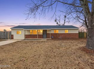 409 Dale Drive, Jacksonville, NC 28540