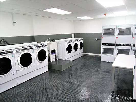 Rented by City Connections Realty | media 23