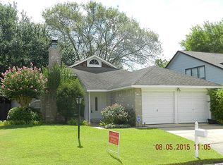 3323 Knoll West Dr, Houston, TX 77082