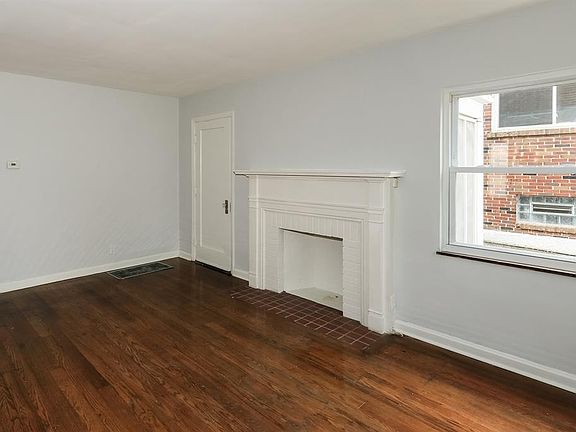5th image of 1531 Robinwood Ave