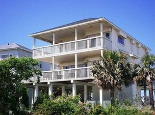 4002 Mutiny Ct, Galveston, TX 77554