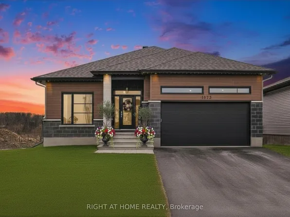 1073 Diamond St, Clarence Rockland, ON K4K 0J1
