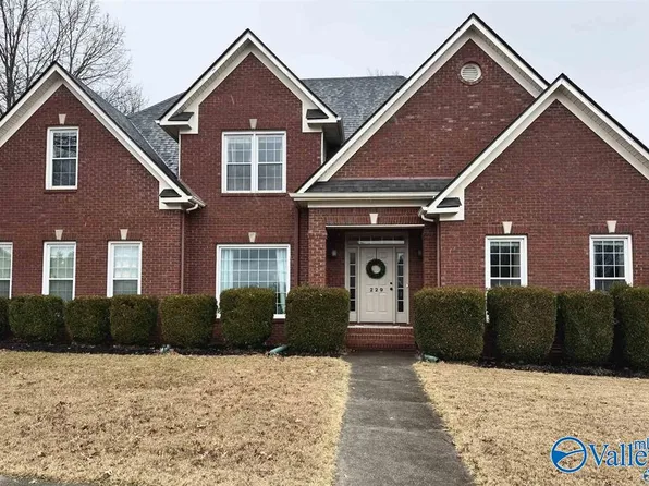 229 Hughes Pond Cir, Madison, AL 35758