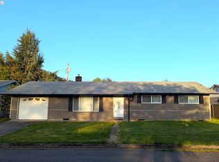 76501 Portal Dr, Oakridge, OR 97463