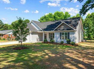 116 Highland Dr, Lillington, NC 27546