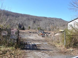 507 Norris Fwy, Lake City, TN 37769