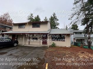 6085 SW Cherryhill Dr, Beaverton, OR