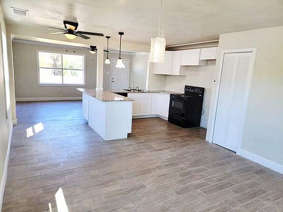 4th image of 928 Patton Dr