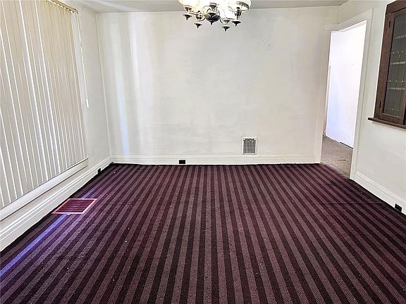 5th image of 756 Dellwood St