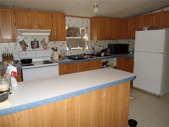 4th image of 6922 Dillard Dr