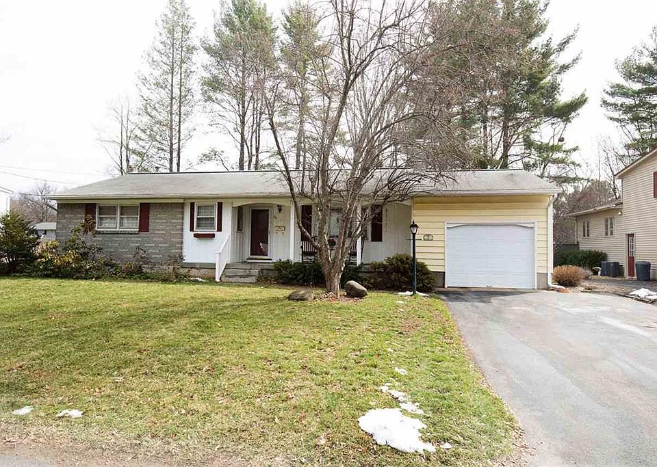1st image of 16 Patricia Ln