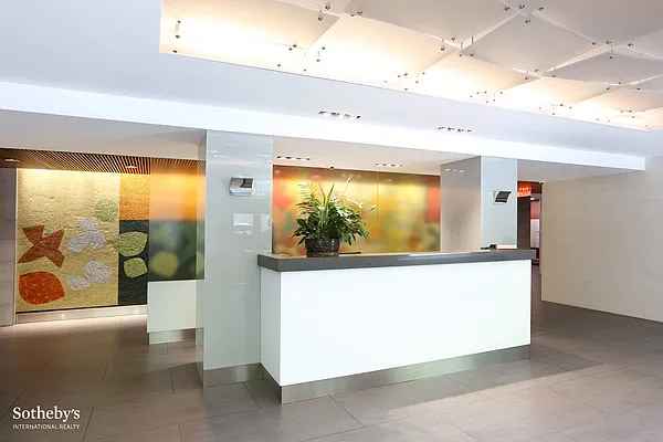 Sold by Sotheby's International Realty | media 7