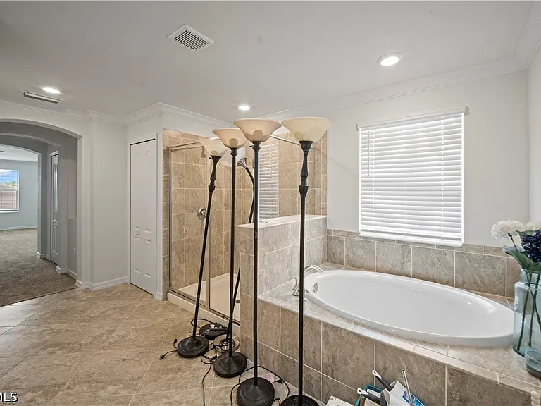 4234 Bluegrass Dr — Photo 23