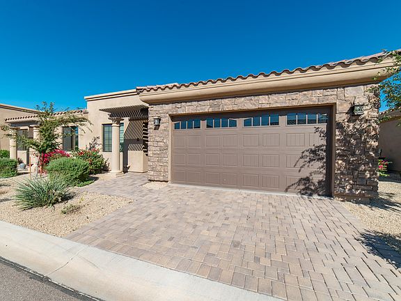 2nd image of 4241 N Pebble Creek Pkwy Unit 22