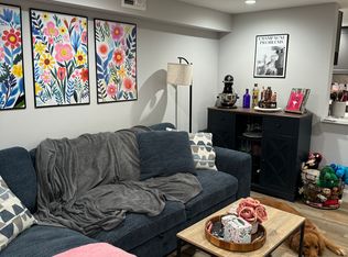 1117 8th St NE APT B, Washington, DC 20002