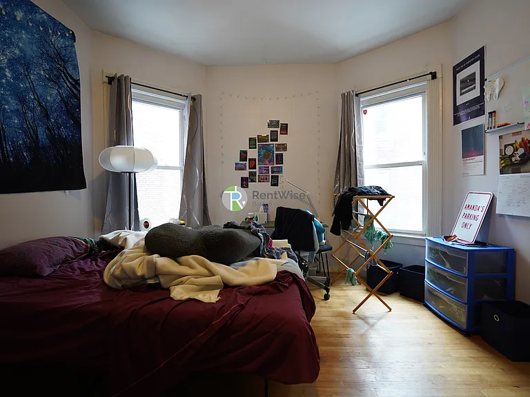 10 Foster St #2 — Photo 12