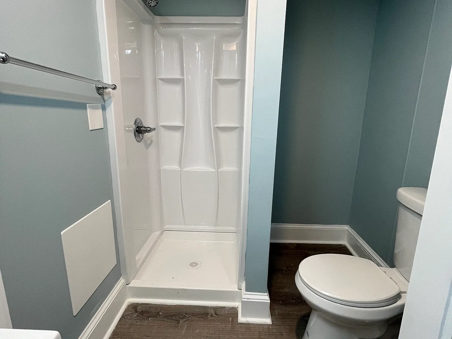 Studio, 950 sqft, $1,025 — Photo 4