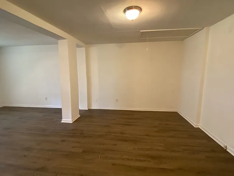 5523 Avenue O 1/2 — Photo 7