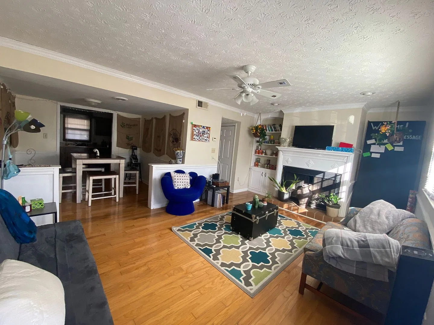 2 Bed 2.5 Bath Condo — Photo 4