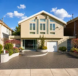 51 Whitman Drive