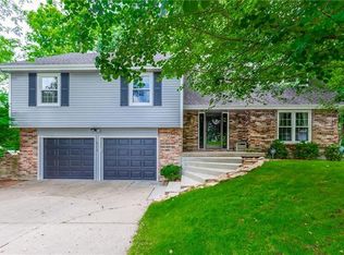 973 Northwyck Dr, Liberty, MO 64068