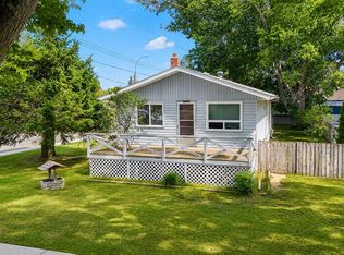 5259 N 51st St, Lacombe, AB T4L1H7