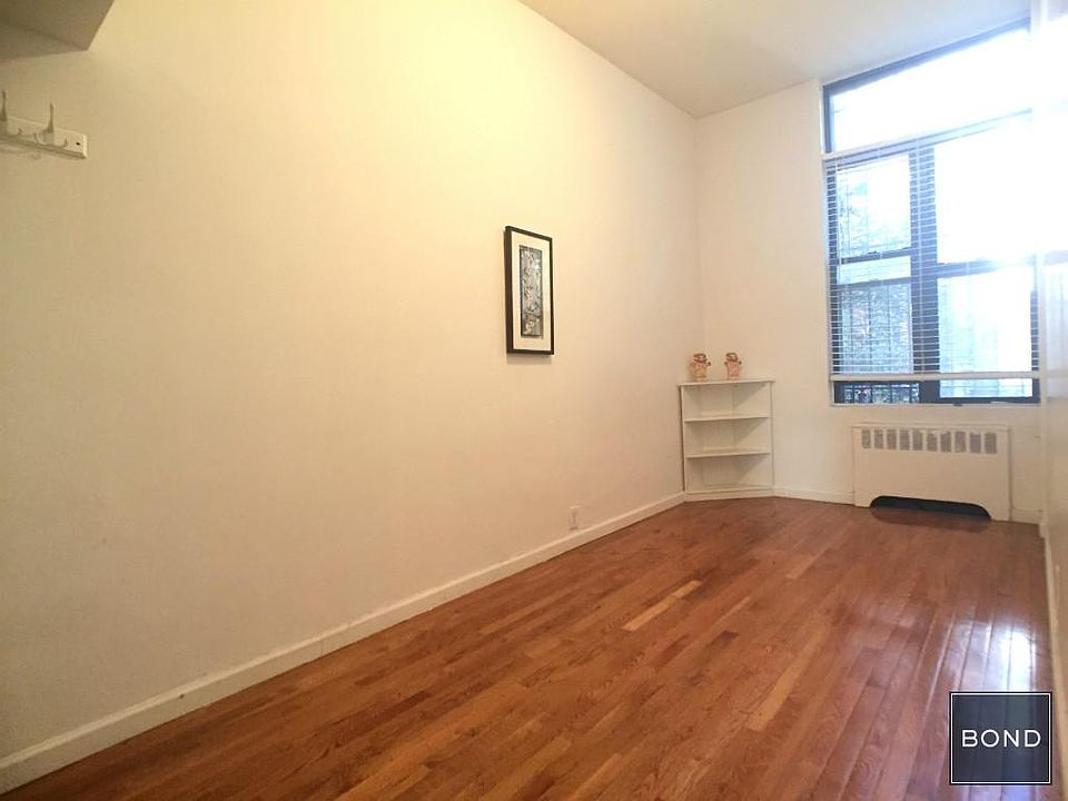 1st image of 1386 Lexington Ave Frnt 1