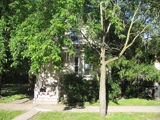 1st image of 11839 S La Salle St