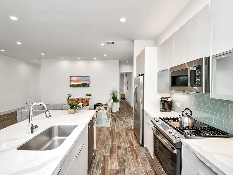 4409 Abaco Ln — Photo 18