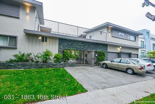 2nd image of 1863 10th St APT D