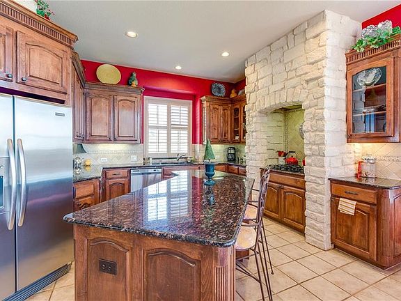 5th image of 6401 Ladbrook Ct