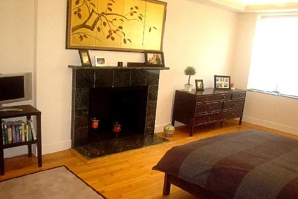 Rented by Corcoran | media 68