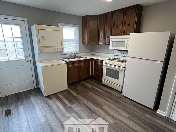 3rd image of 1214 S 2nd St #1