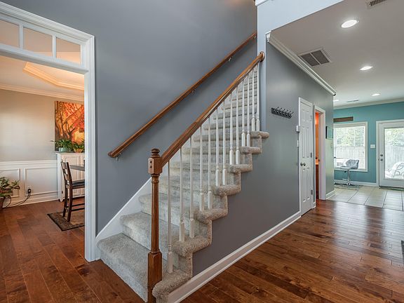 2nd image of 6953 Wyndham Pointe Ln
