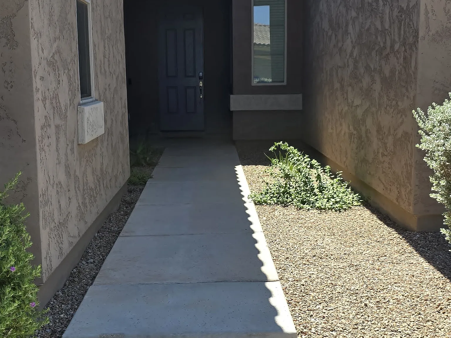 4 bed, 2799 sqft, $3,500 — Photo 2
