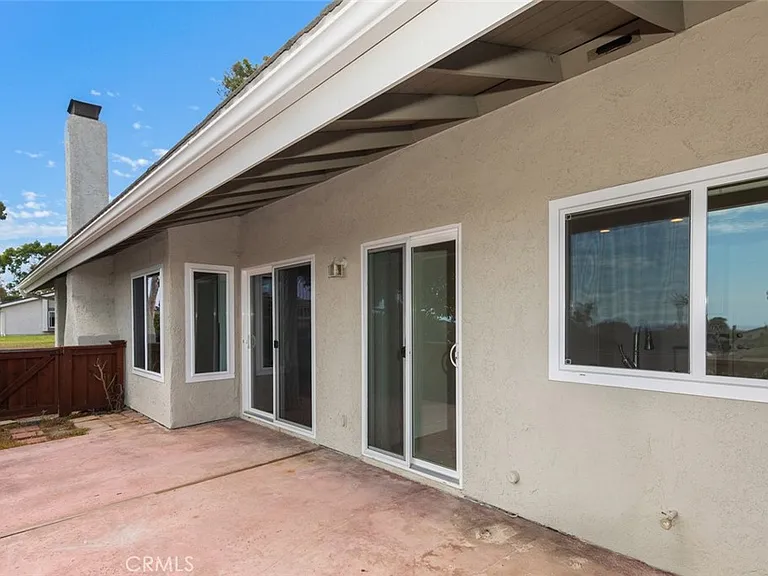 3331 Calle La Veta — Photo 15
