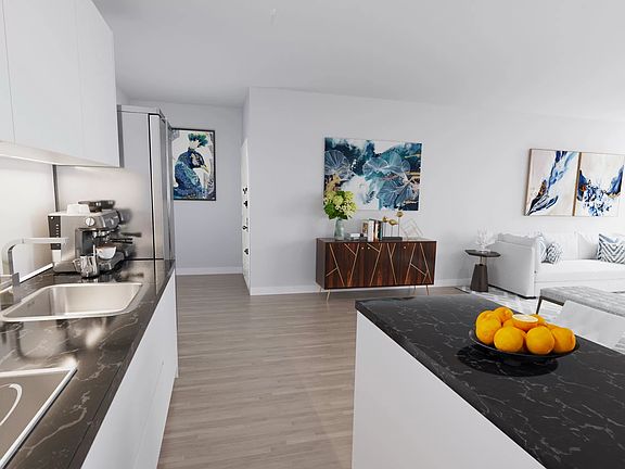 3rd image of 100 Manhattan Ave APT 2B