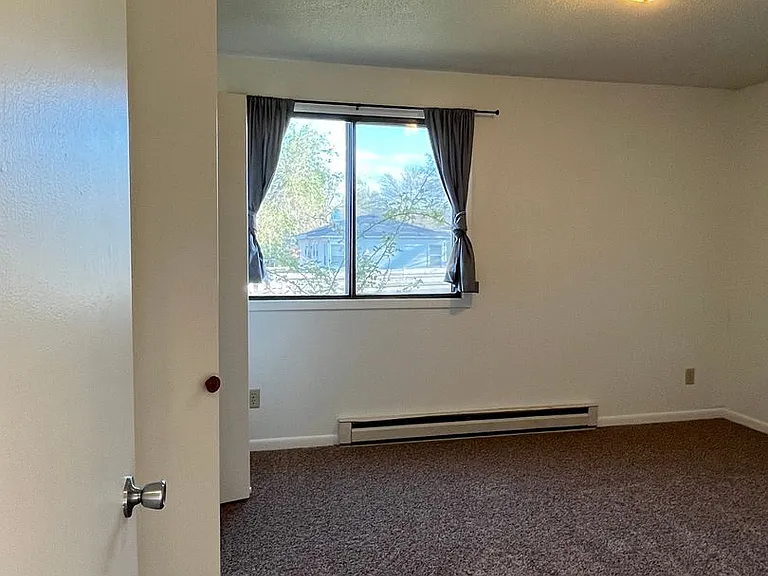 3010 W Omaha St — Photo 19