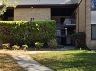 37 Amberly Dr UNIT D, Manalapan, NJ 07726
