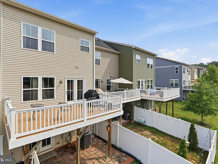 10739 Hinton Way — Photo 21