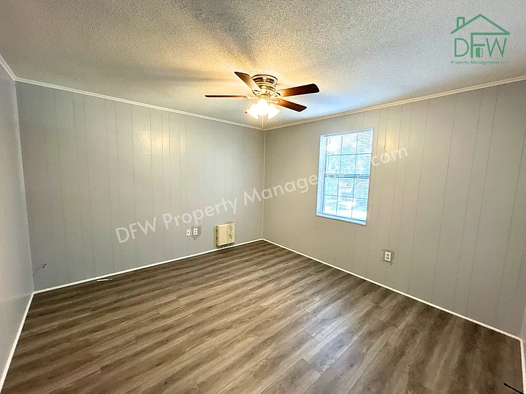 1615 Voirin Rd — Photo 15