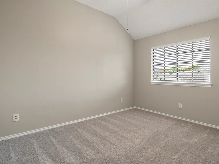 1301 Spring St — Photo 15