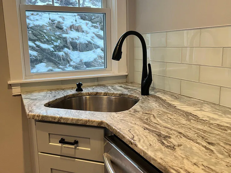 82 Essex St #1 — Photo 6