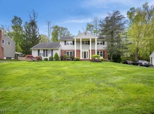 120 Spring Ridge Dr, Berkeley Heights, NJ 07922