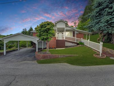 179 West St, Sophia, WV, 25921
