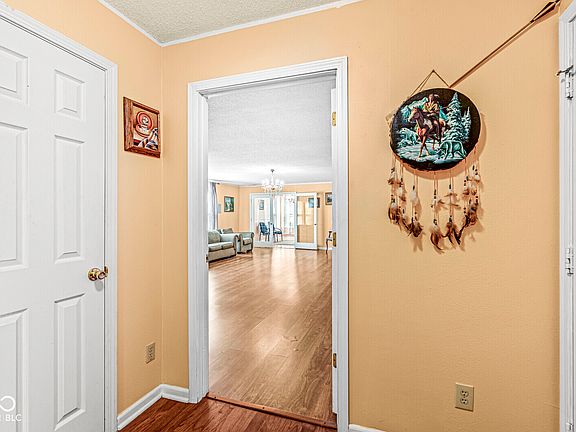 4th image of 15135 Porchester Dr