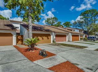 1162 Romaine Cir E, Jacksonville, FL 32225