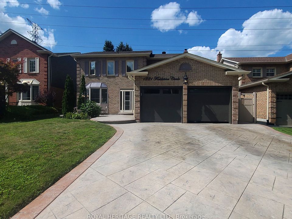 1st image of 1221 Fieldstone Cir