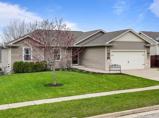 724 Joshua LANE, Lake Geneva, WI